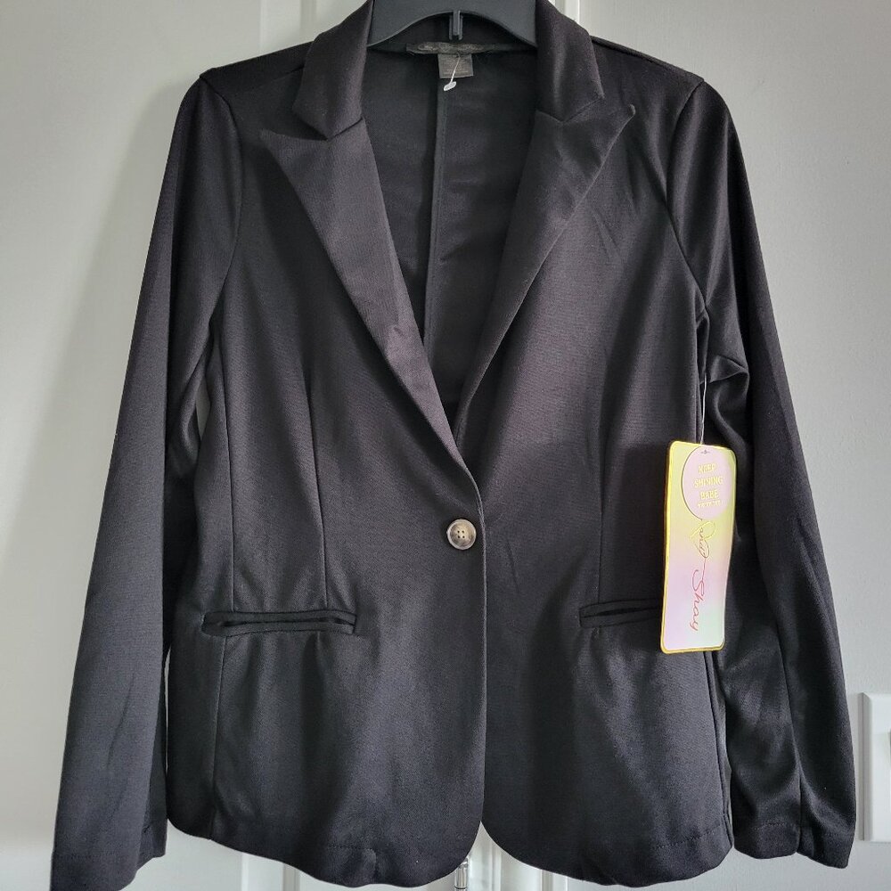 Coco & Shay Casual Black Blazer Medium 2 pocket Single Button Jacket Office NWT